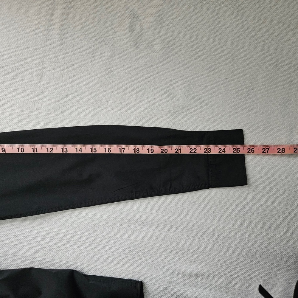 H&M Button Down Shirt Mens XS Black Slim Fit Easy Iron Basic Classic Minimalist - Picture 7 of 7
